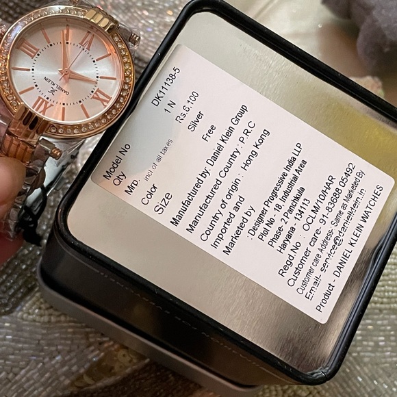 Silver and rose gold studded watch - Picture 5 of 5